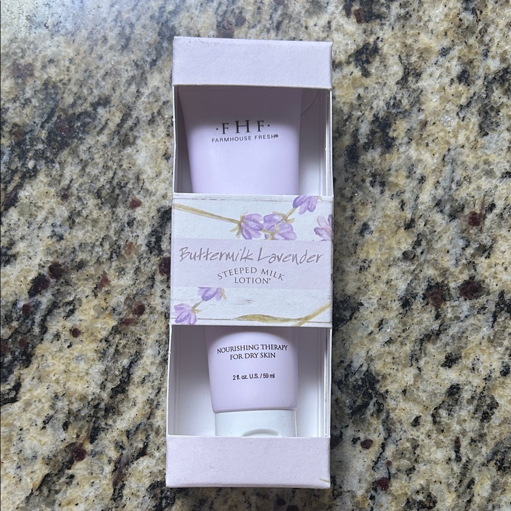 Farmhouse Fresh Buttermilk Lavender Steeped Milk Lotion - Purple